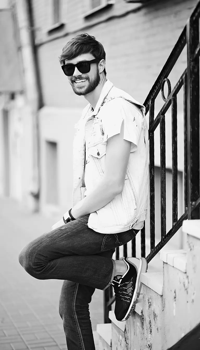 FASHOIN MODEL MEN FOR BY SHINA