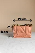 ابعاد کیف دوشی زنجیر کارتیر طول 20 و ارتفاع 13 سانتی متر