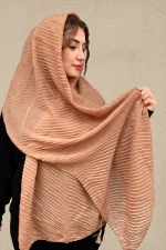 شال نخی پلیسه طیف قهوه‌ای و آجری