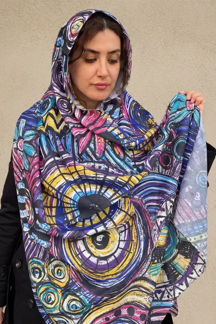 عکس دسته جمعی از رنگ‌های مختلف شال نخی ساده تک رنگ