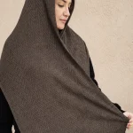 شال زمستانی بافت رنگ قهوه ای مناسب ست کردن