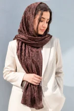 شال توری زنانه سبک مدل ویانا رنگ قهوه‌ای با استایل شیک و مجلسی
